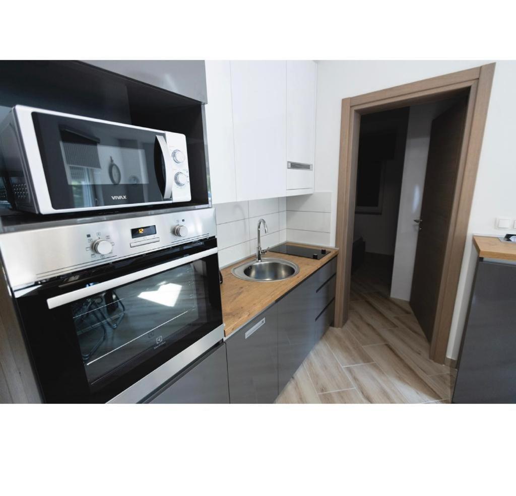 Apartmani Jedro シロ エクステリア 写真